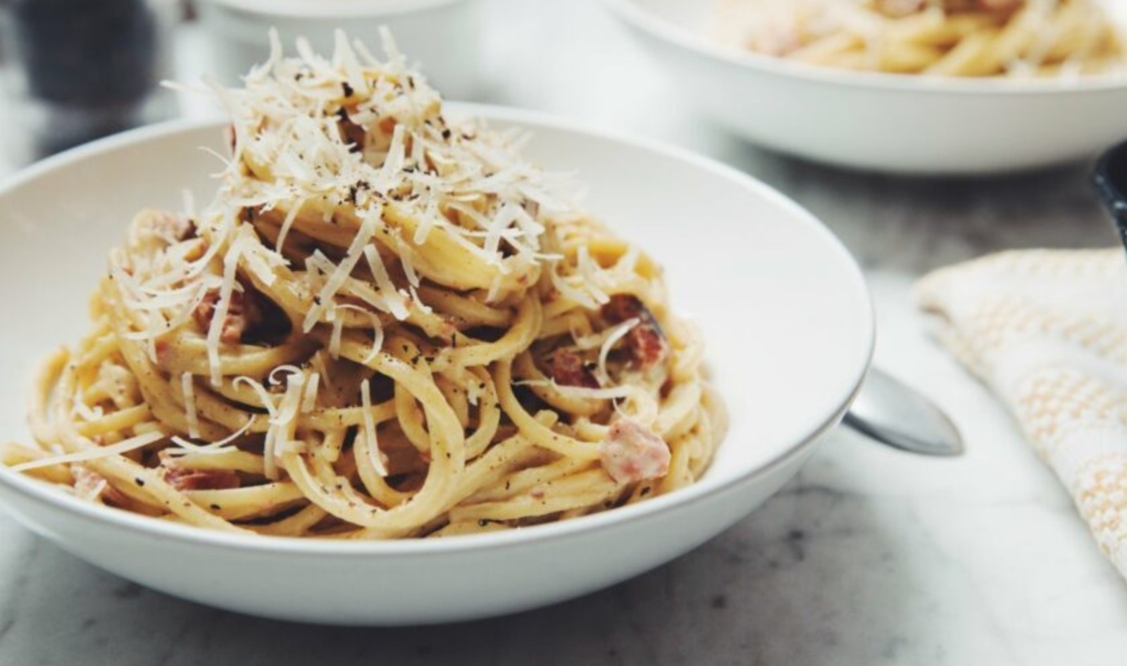 These Vegan Carbonara Recipes Ditch the Eggs and Dairy, Not the Flavor